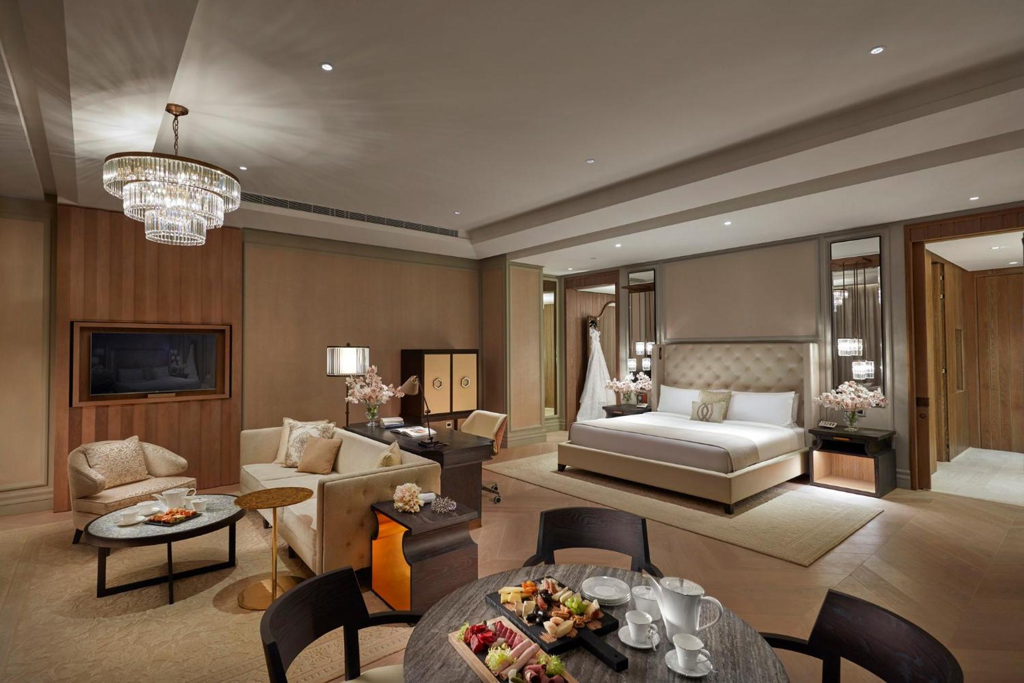 Mandarin Oriental Jumeira, Dubaj Kültér fotó A suite at The Ritz-Carlton, Singapore