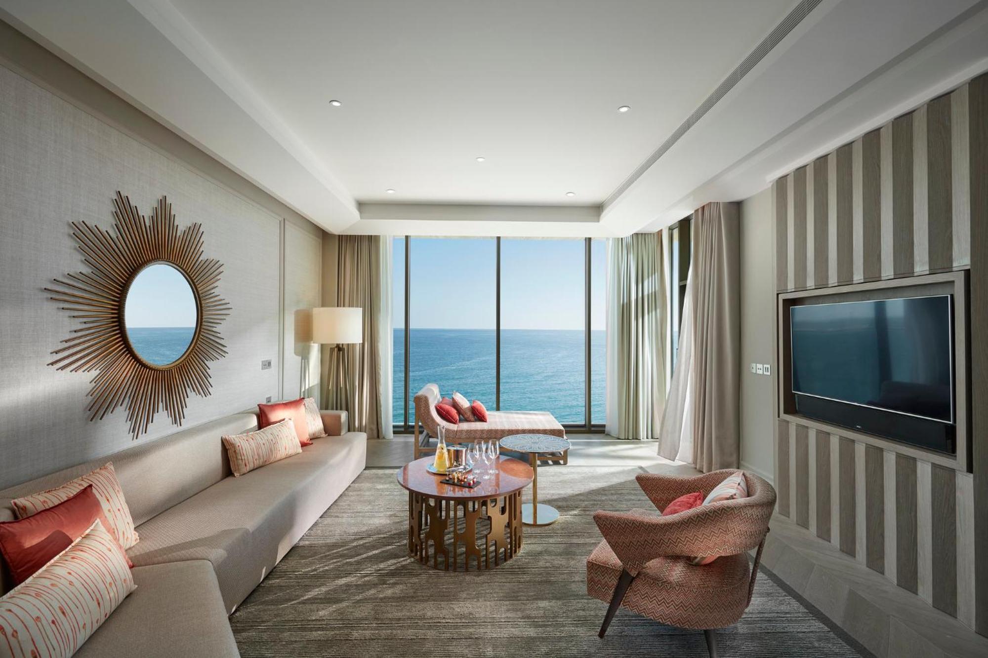Mandarin Oriental Jumeira, Dubaj Kültér fotó The living room of a two-bedroom suite