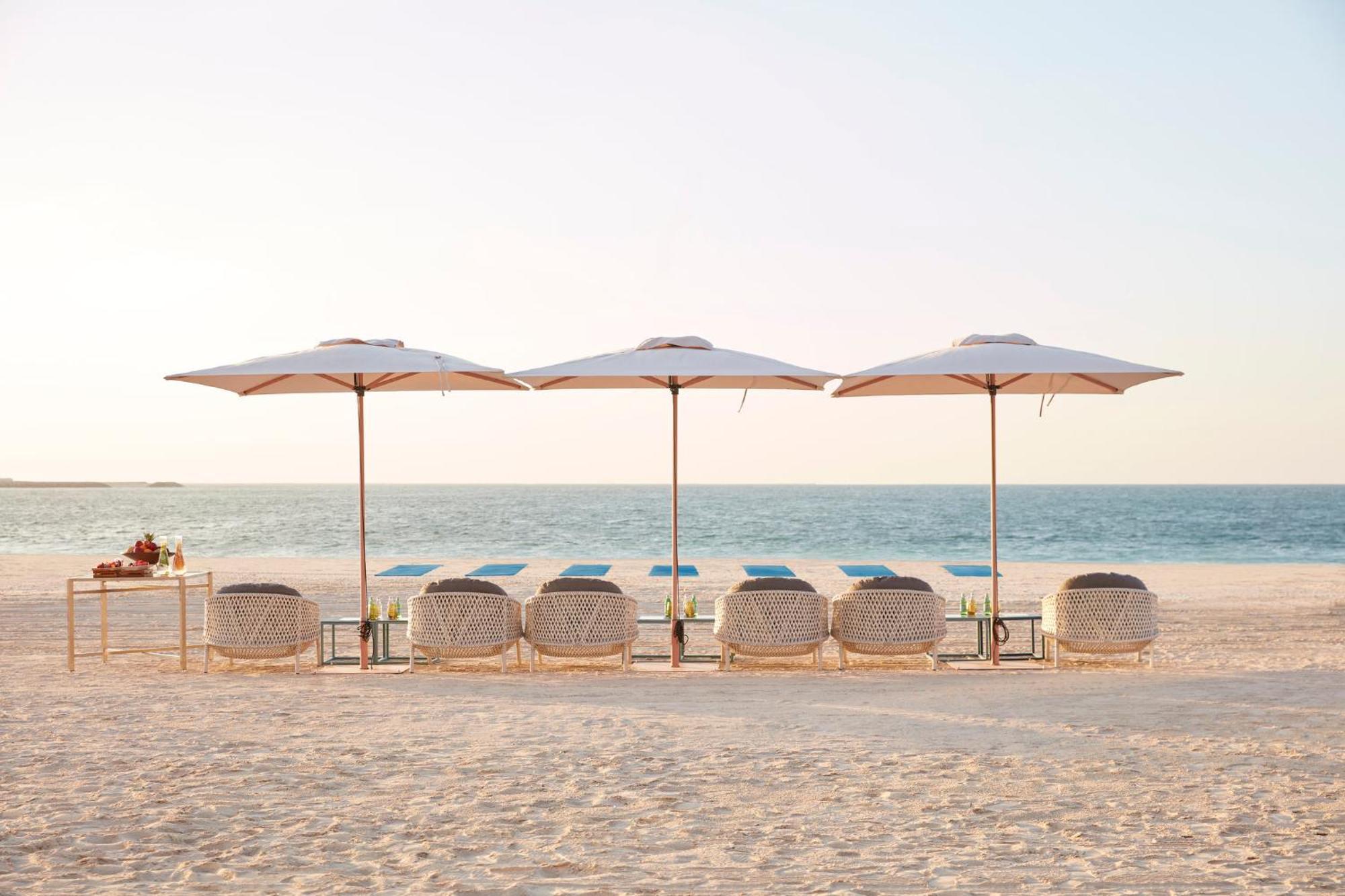 Mandarin Oriental Jumeira, Dubaj Kültér fotó Beach at Jumeirah Beach Hotel