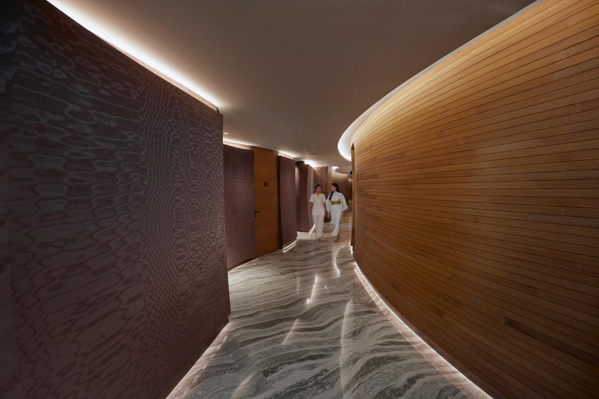 Mandarin Oriental Jumeira, Dubaj Kültér fotó The Spa at The Ritz-Carlton, DIFC